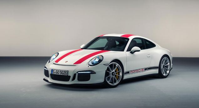 Porsche pondera 911 “puro” sem restrições