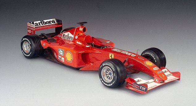 Ferrari F2001 de Michael Schumacher vai a leilão