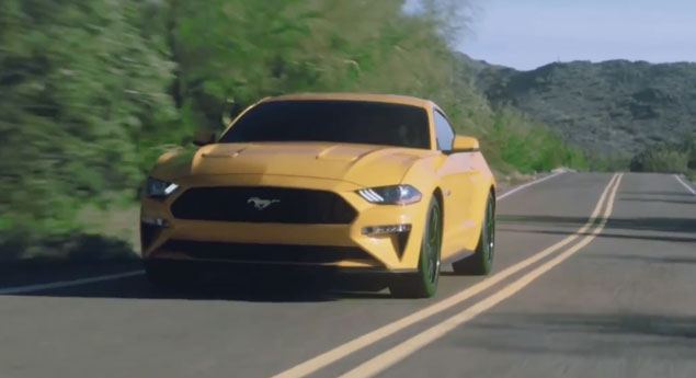 Ford Mustang GT surge em vídeo
