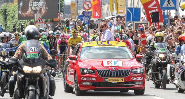 Skoda volta a patrocinar o Tour de França