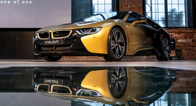 BMW i8 que reluz… é ouro