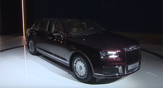 Nova marca russa apresenta limousine presidencial