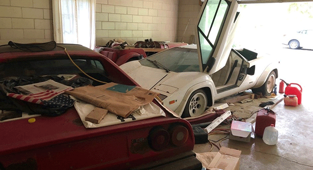 Resgata Ferrari e Lamborghini da garagem da avó