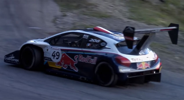 Sébastien Loeb leva Peugeot ‘Pikes Peak’ ao limite