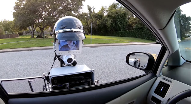 Robot-Polícia pode substituir agentes em várias tarefas (vídeo)