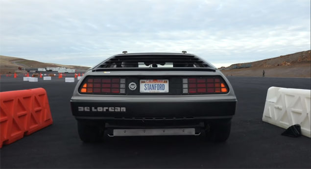 Este DeLorean é um EV autónomo para ‘Drift’