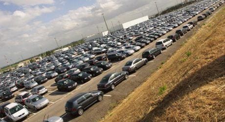 ACAP. Mercado automóvel caiu mais de metade em Março