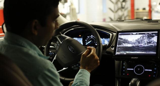 Ford e Jaguar Land Rover unem-se na comunicação entre veículos e infraestruturas