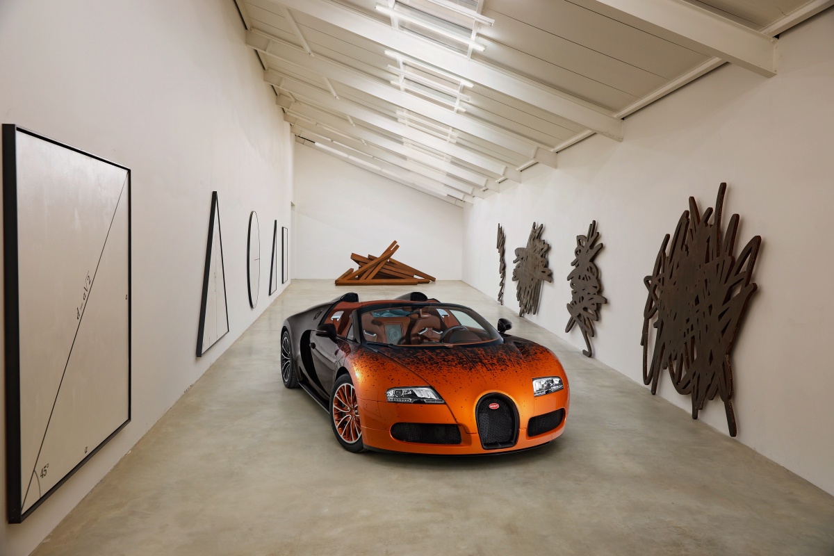 O Veyron Grand Sport Venet resultou de uma parceria com um escultor francês