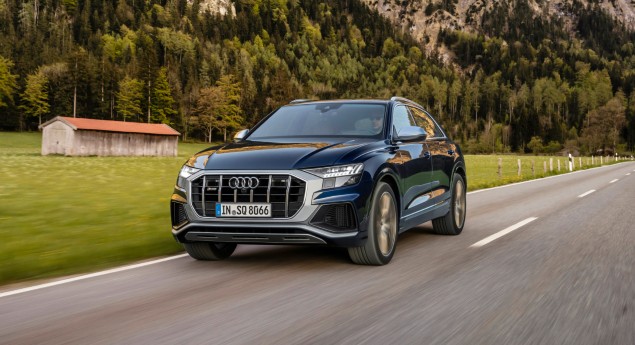 Adeus ao Diesel. Audi SQ7 e SQ8 recebem novo V8 mais potente…a gasolina