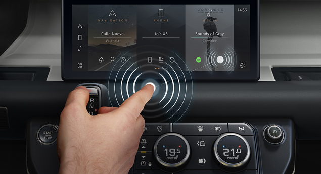 Jaguar Land Rover desenvolve “touchscreen” sem contacto