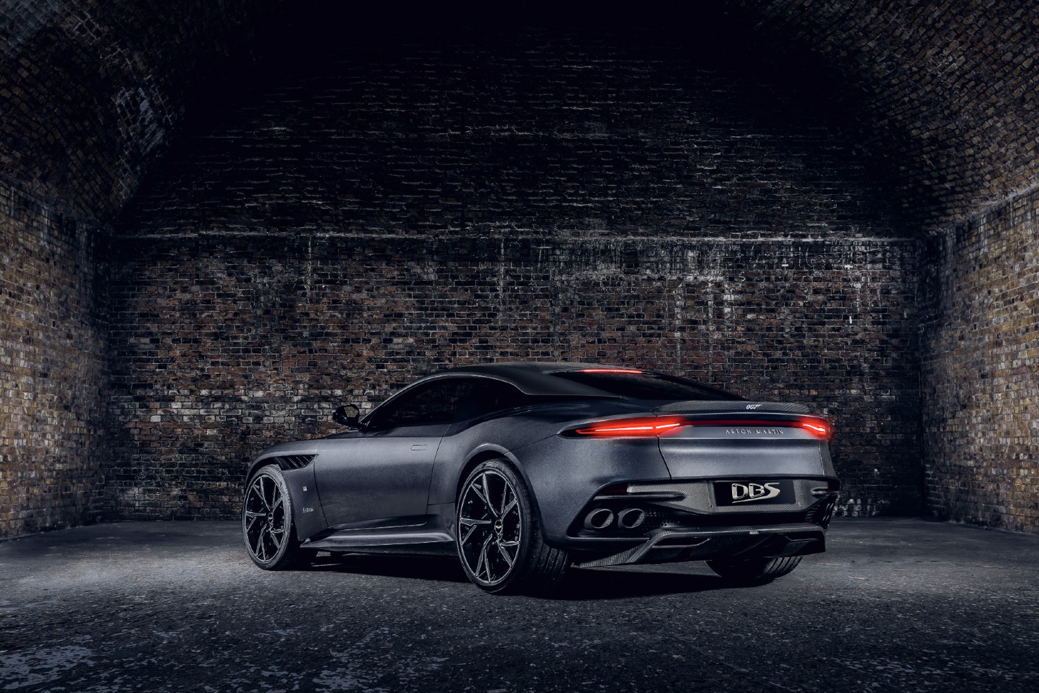 Aston Martin DBS Superleggera '007 Edition'