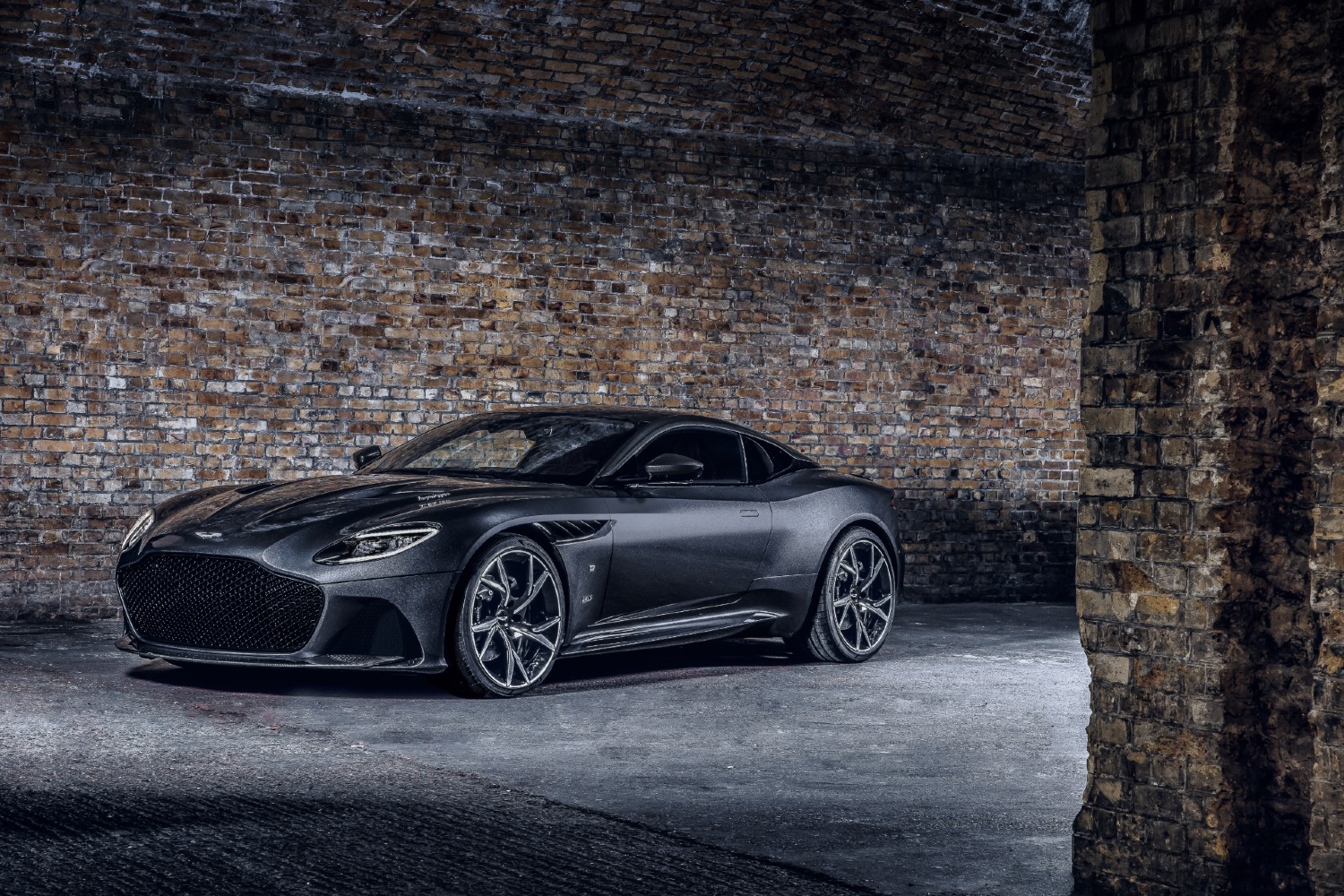 Aston Martin DBS Superleggera '007 Edition'