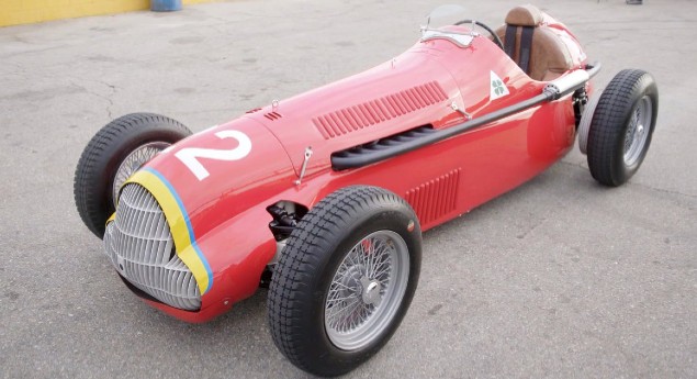 Sonha com um Alfa Romeo 158? Basta um MX-5 e oito mil euros para o conseguir!