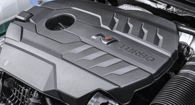 Hyundai desenvolve motor turbo de 2,3 litros com “redline” nas 7000 rpm
