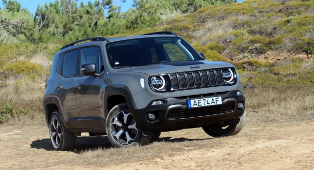 Jeep Renegade 4xe Trailhawk 1.3 TG Plug In Hybrid 240 cv AT6