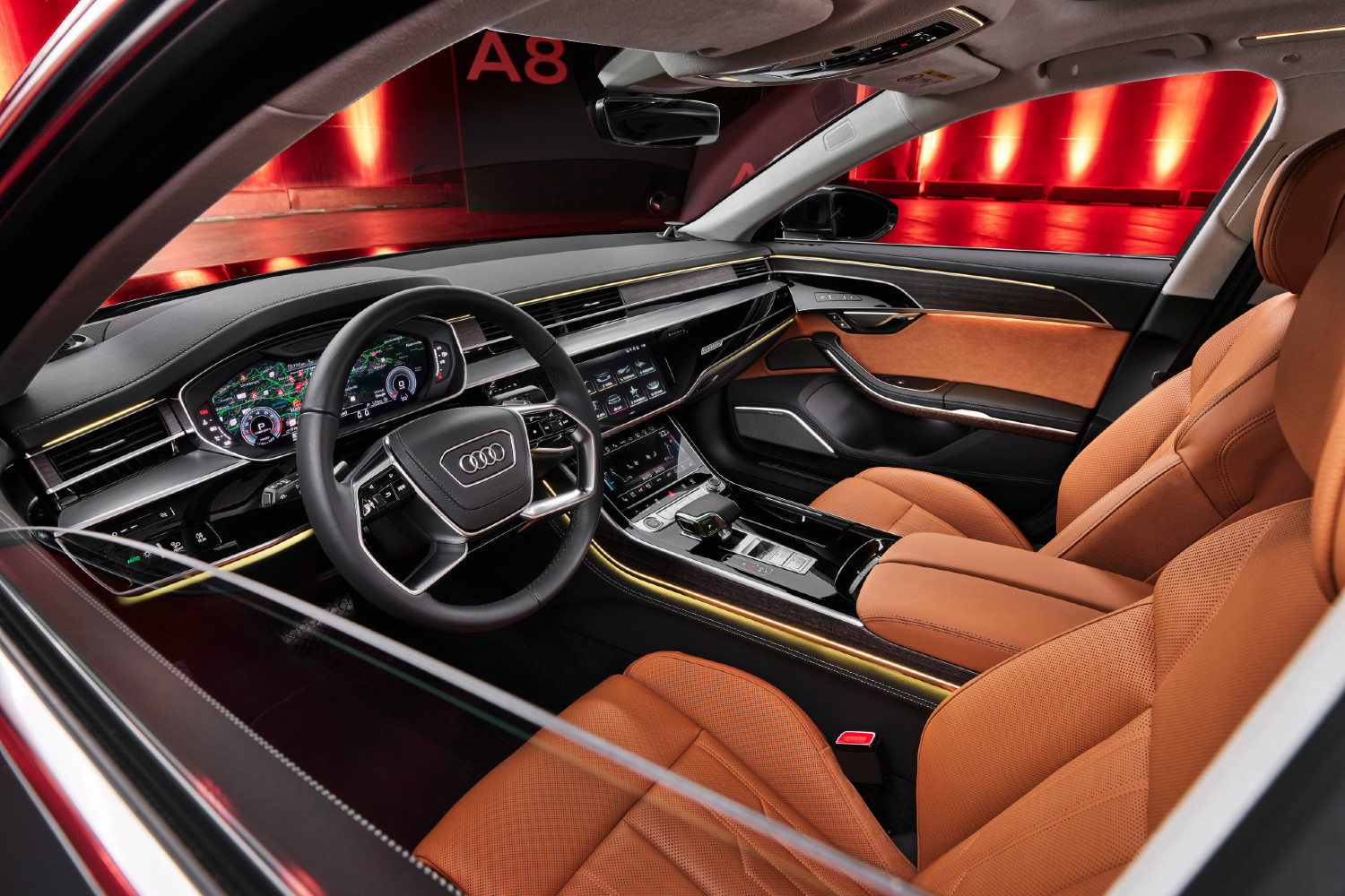 O "novo" A8 conta com um total de 40 tecnologias de assistência à condução