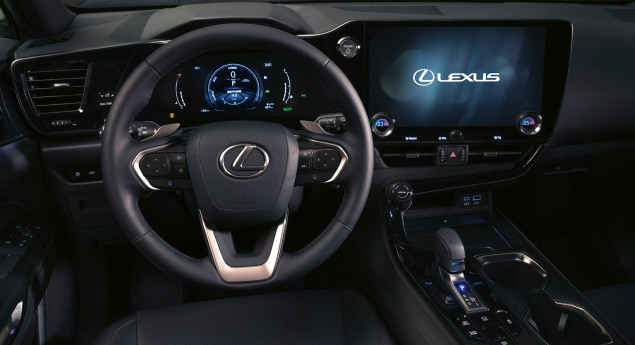 Estreia novo conceito Tazuna. Lexus levanta o véu sobre o interior do futuro NX