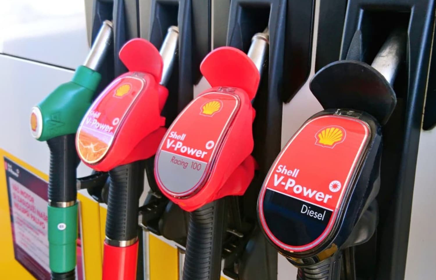 Os preços da gasolina e do gasóleo registam, esta semana, novas descidas