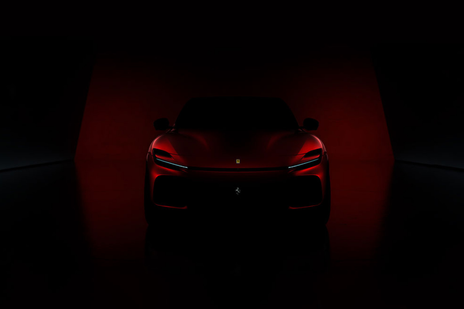 O primeiro Ferrari "diferente de qualquer outro" será oficialmente desvendado em setembro de 2022