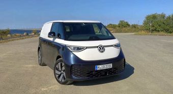 Volkswagen ID Buzz Cargo vem com autonomia elétrica de até 425 km