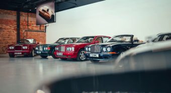 Também para visitas. Bentley renova e abre Heritage Garage em Crewe