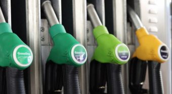 Semana começa com novas alterações nos preços dos combustíveis